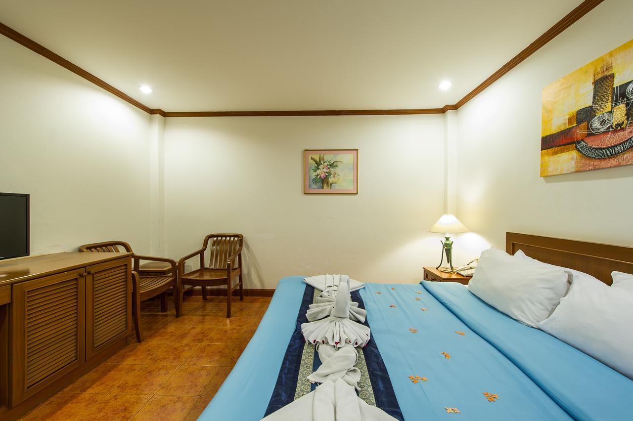 Inn Patong Hotel Phuket Екстериор снимка