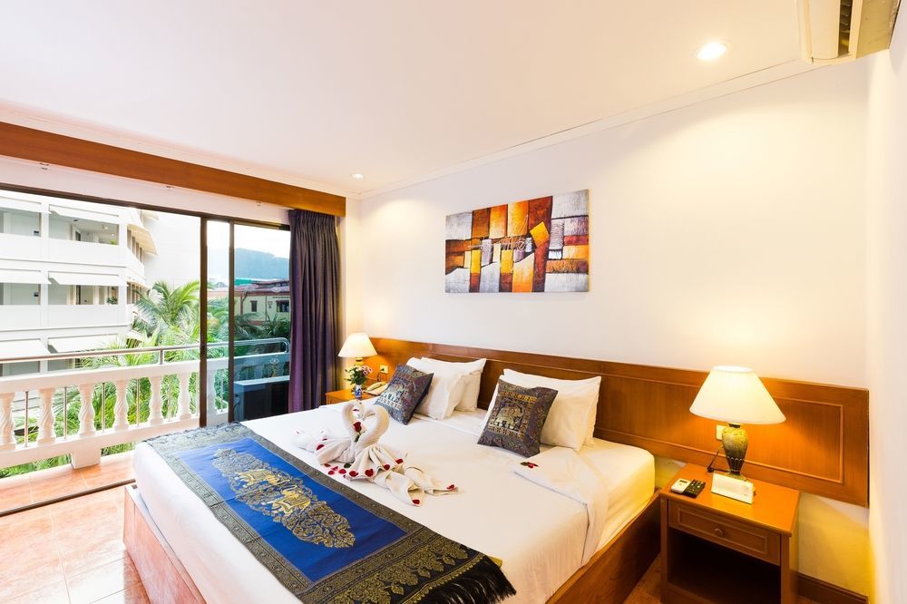 Inn Patong Hotel Phuket Екстериор снимка